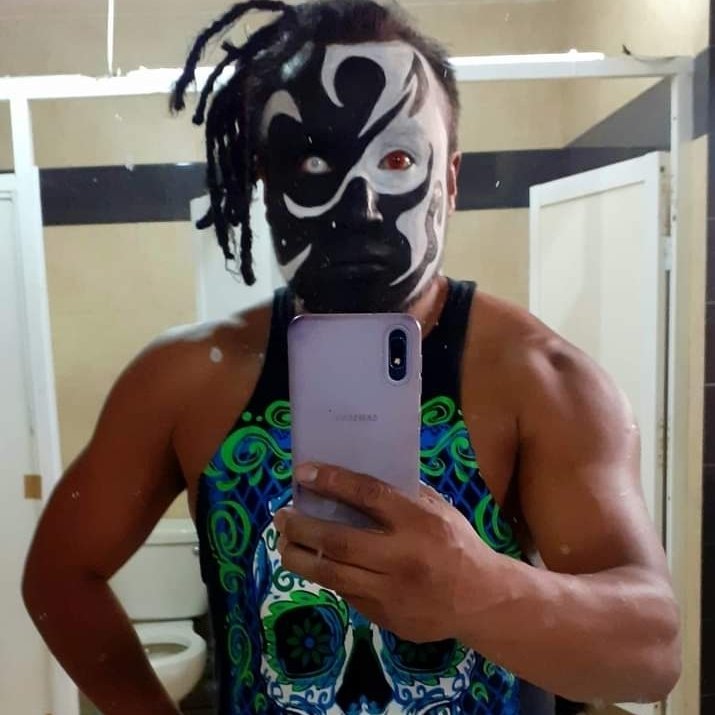Yoruba Luchador