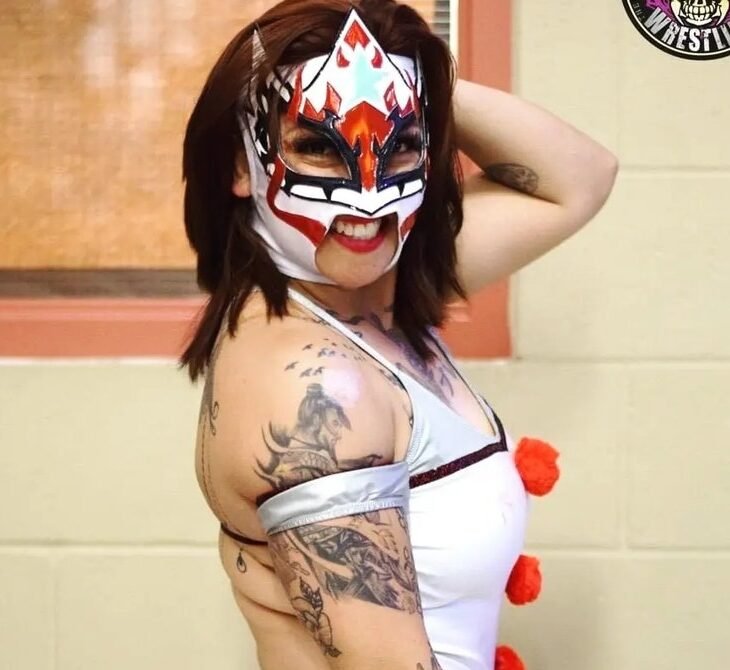 Starfire Luchadora